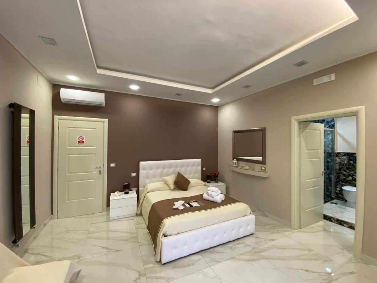 Porto Rooms & Suite Наполи Екстериор снимка